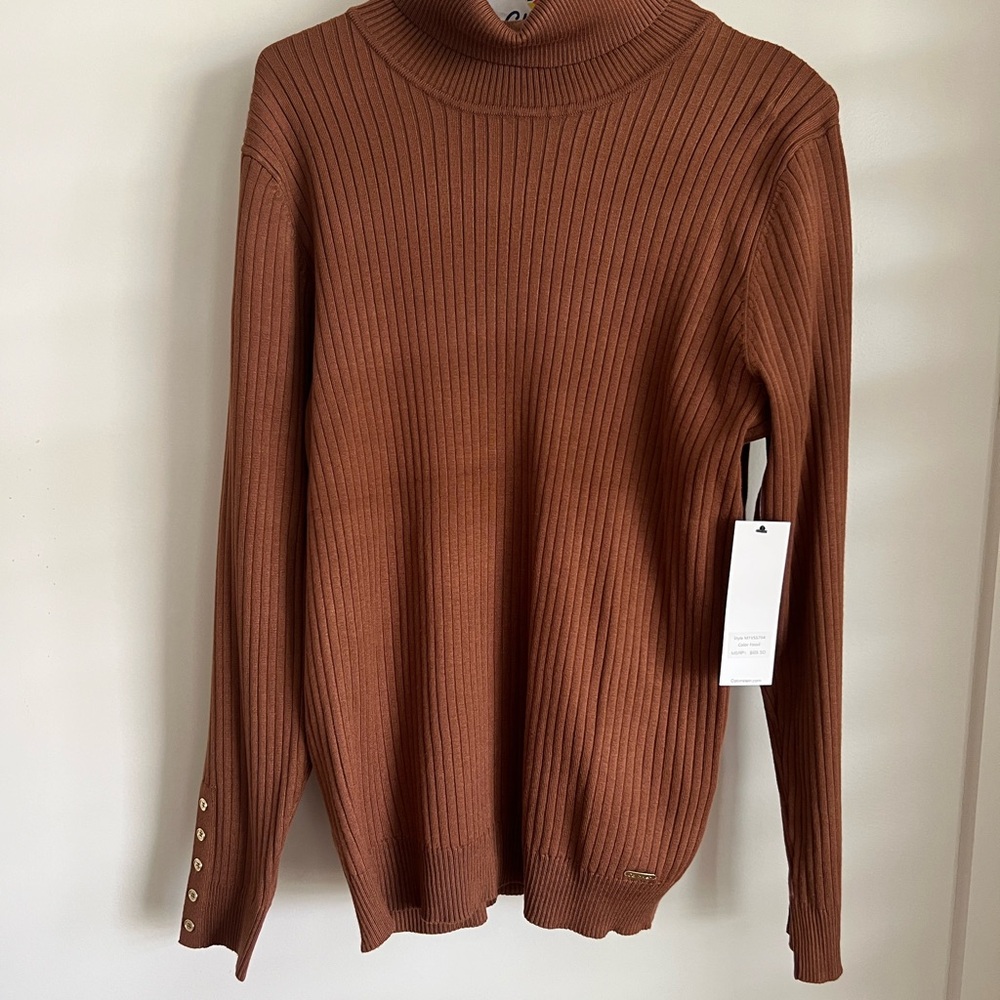 Calvin Klein Ribbed Turtleneck Sweater in Rust Brown